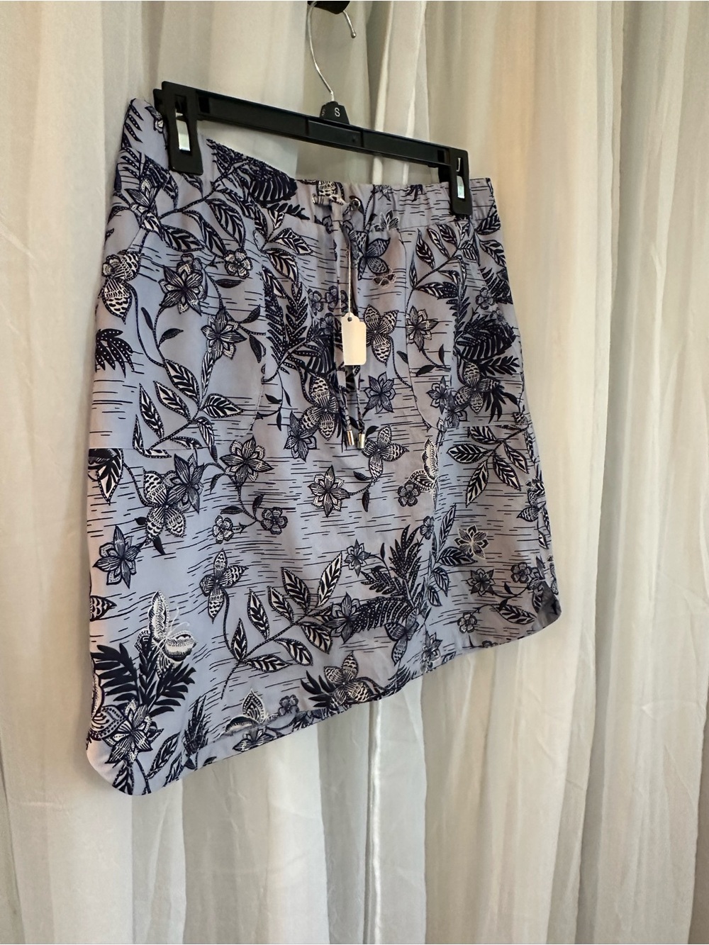 Chico’s Floral Print Blue Drawstring Women's Skort - Picture 4 of 7